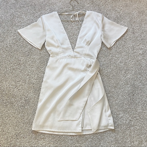 Beginning Boutique Open Back White Mini Dress - Picture 5 of 10